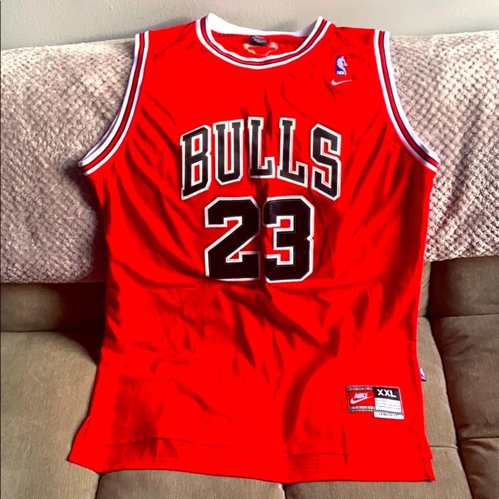 Basketball Jersey “BULLS”